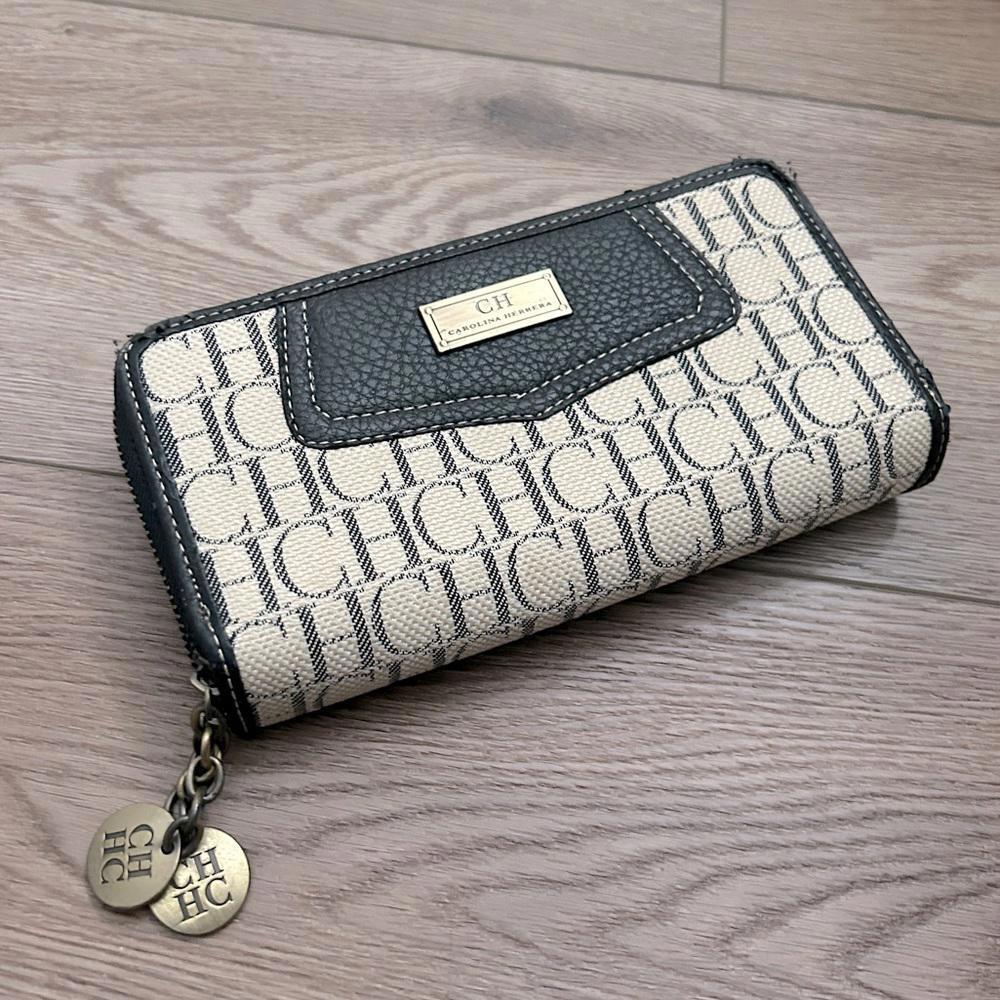Carolina Herrera Wallet